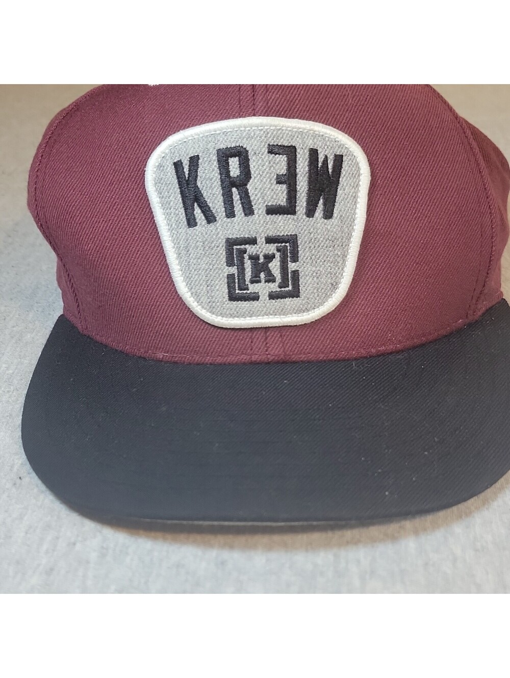 KR3W Burgundy/Black/Gray Colorblock Logo Snapback Hat Men’s One Size Adj